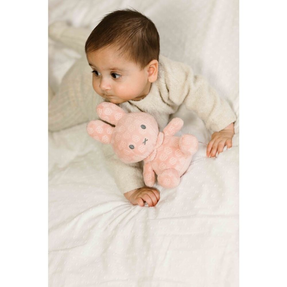 Miffy cuddly toy 20cm Pink flower